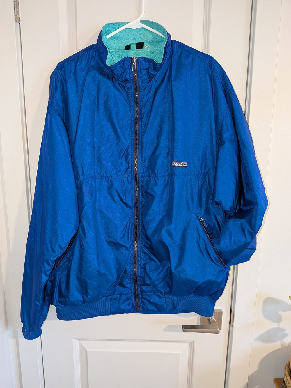 Patagonia Vintage Men's Royal Blue Windbreaker Jacket with Teal Lining